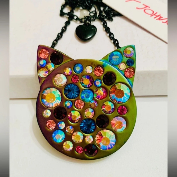 BETSEY JOHNSON SET Halloween Cat Head Crystals in Gunmetal Earrings Necklace NWT - Picture 9 of 13